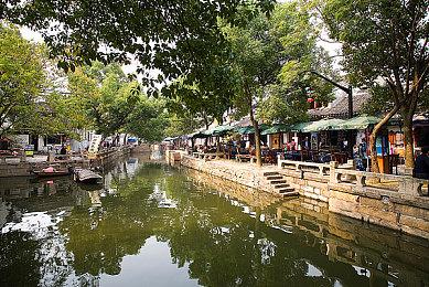 《死或生：沙滩排球维纳斯假期》庆祝6.5周年；纪念穿搭抽卡最多免费70抽